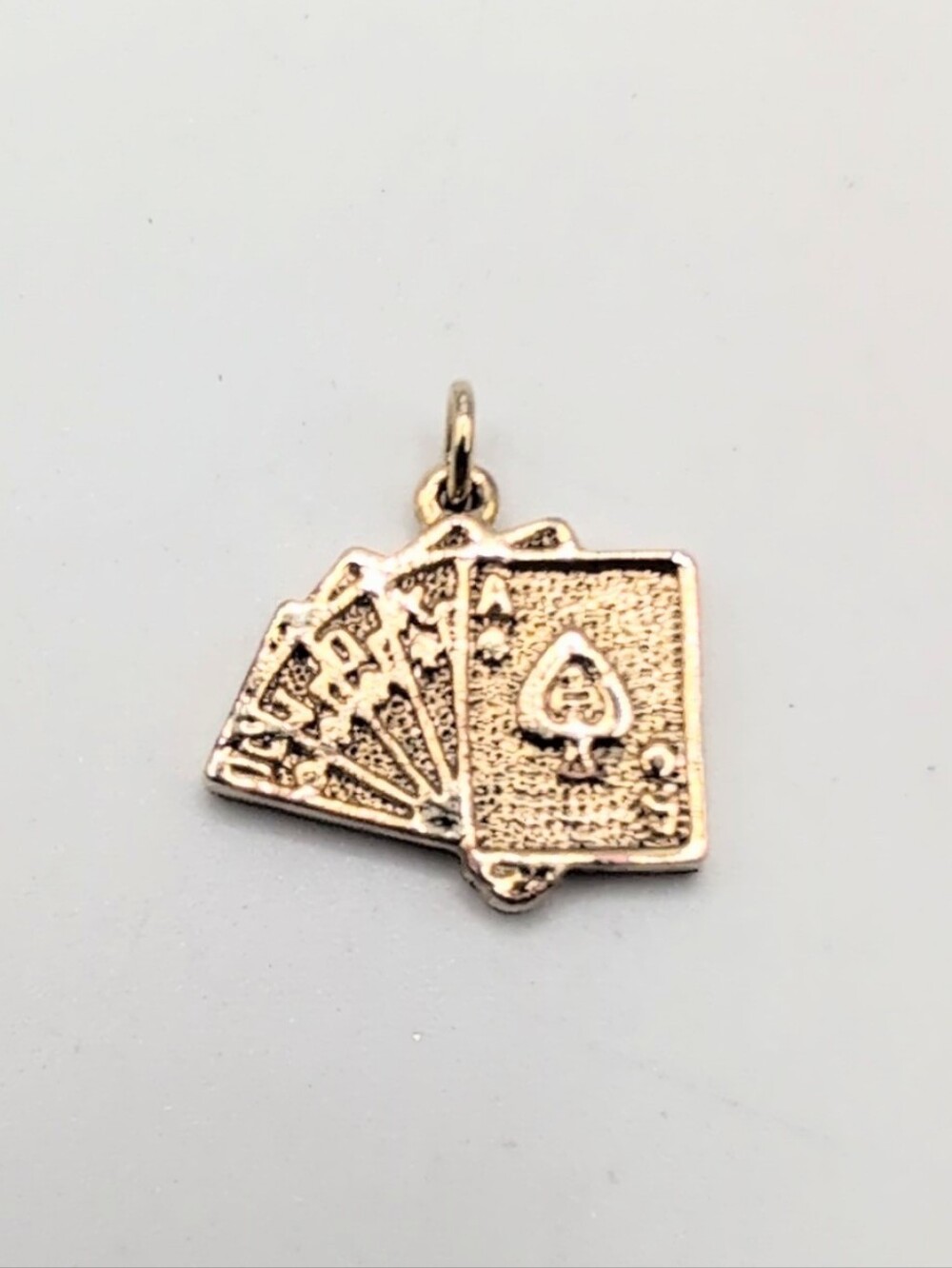 Gold Tone Royal Flush Poker Cards Pendant 3/4" Wide VGC